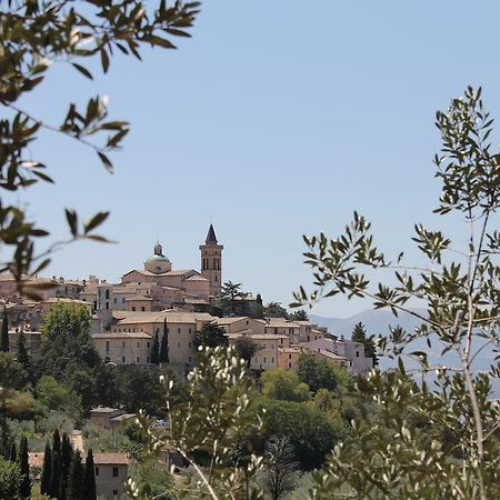 ホテル Residenza Sant'Emiliano トレビ エクステリア 写真