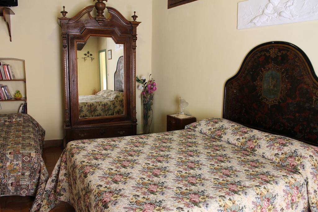 ホテル Residenza Sant'Emiliano トレビ エクステリア 写真